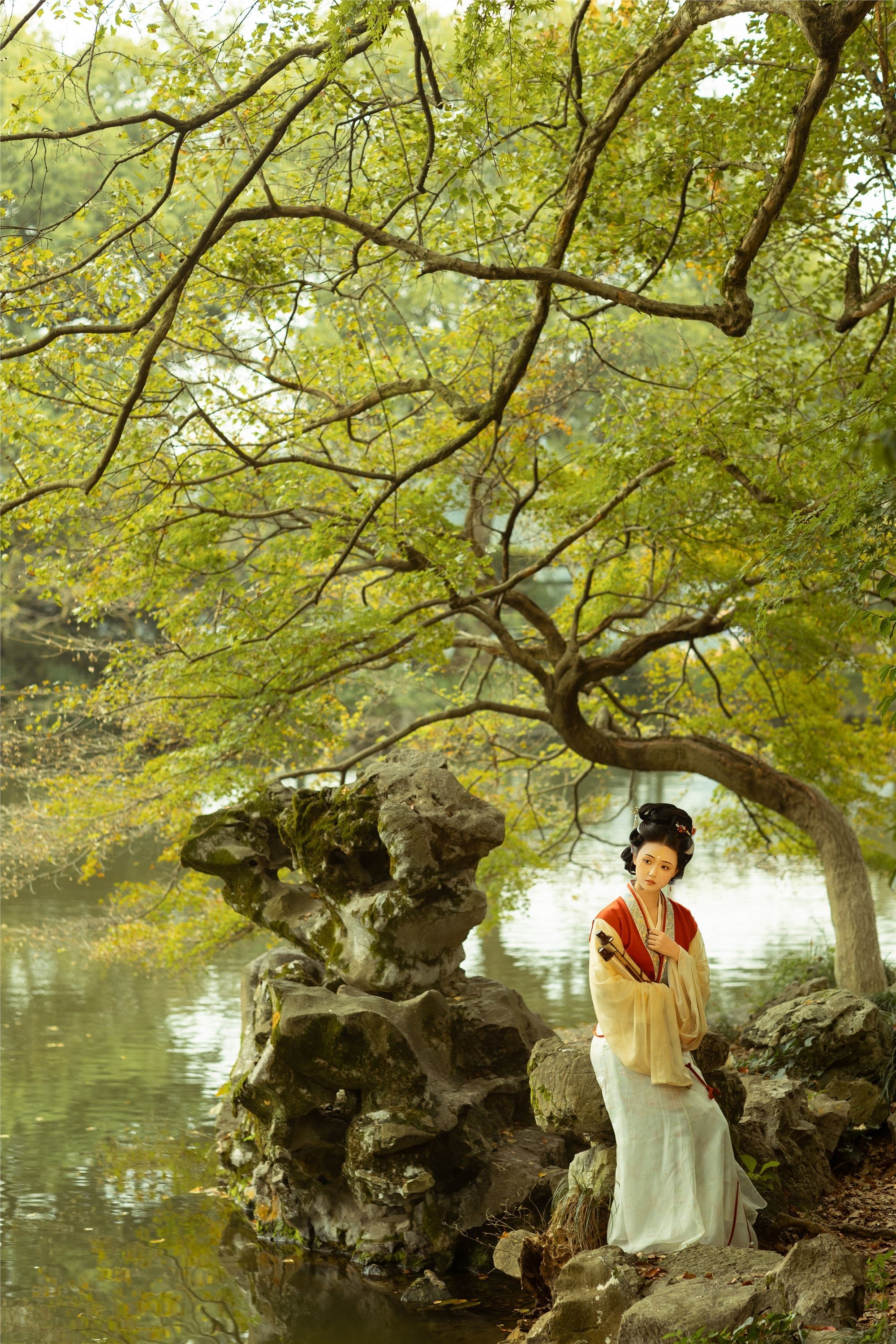 YITUYU艺图语 2025.01.25 晚来秋雨 雪樱
